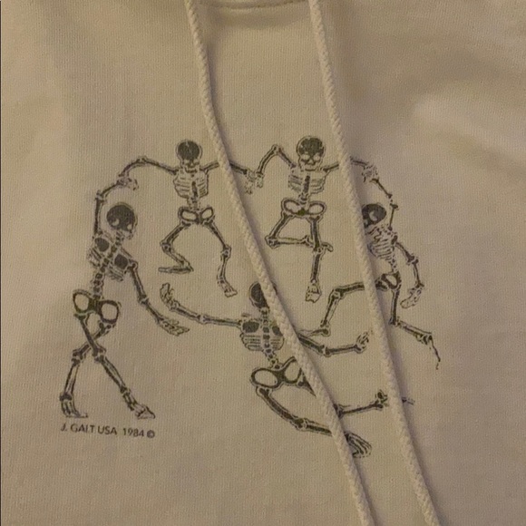 cropped white brandy melville hoodie - Picture 2 of 2